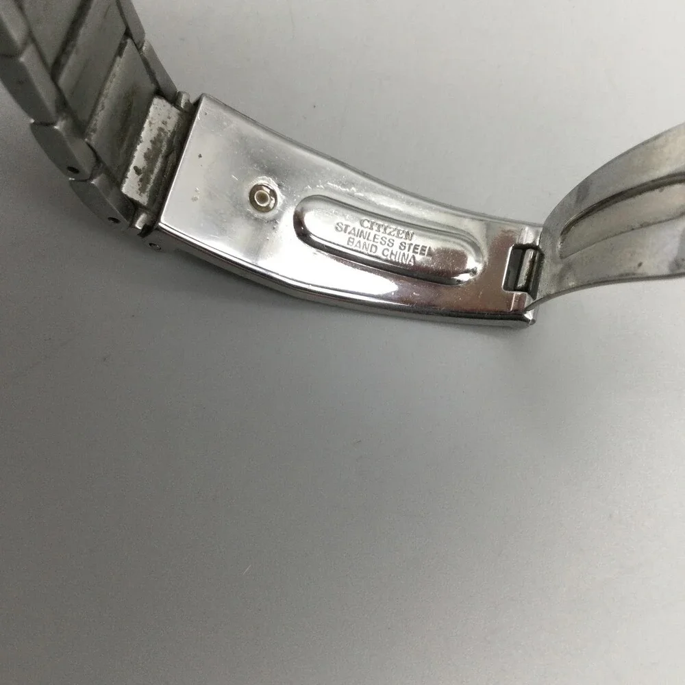 Citizen Eco-Drive Womens Watch 30mm Black Dial Stainless Date Solar J015 6.25
